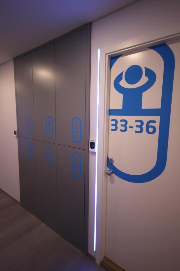 Capsule Hostels Reval Exterior foto