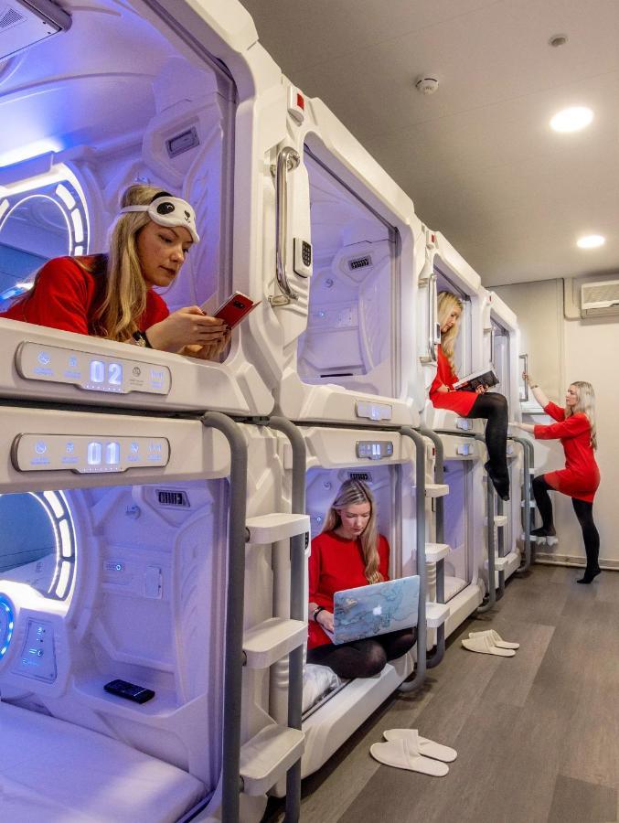 Capsule Hostels Reval Exterior foto