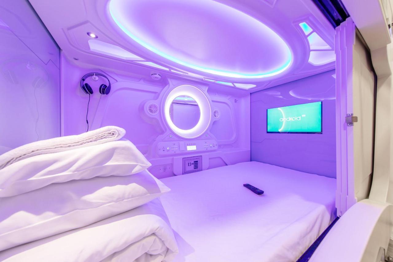 Capsule Hostels Reval Exterior foto