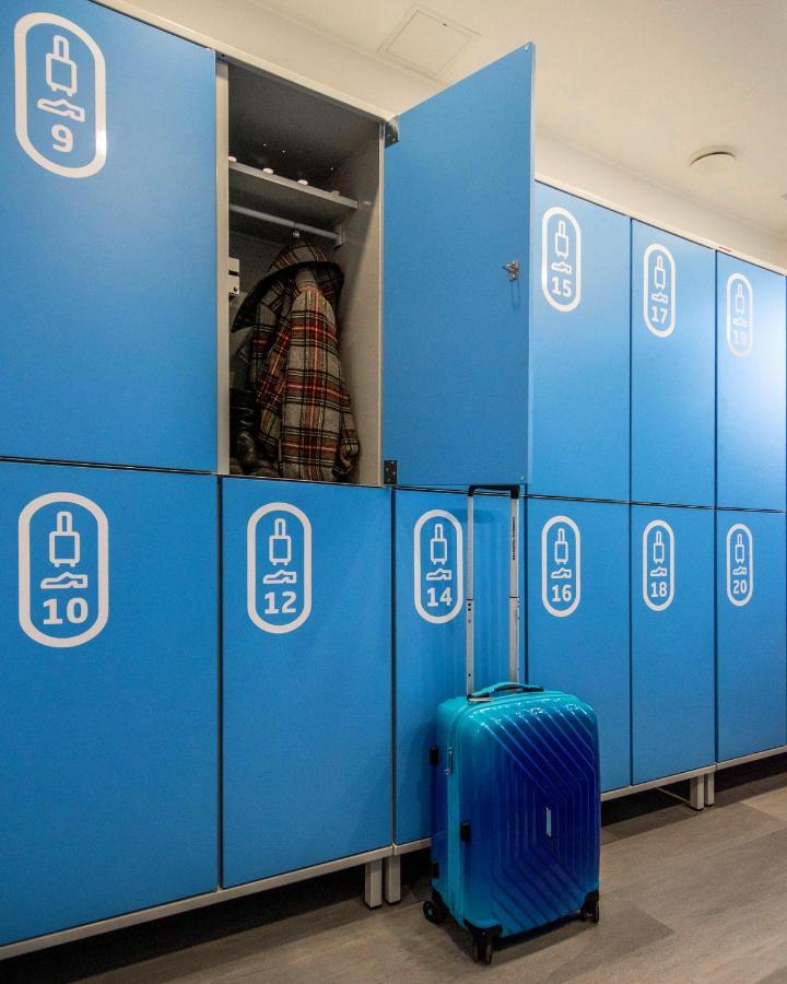 Capsule Hostels Reval Exterior foto